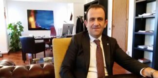 La sezione di appello della Corte dei Conti, presieduta da Vincenzo Lo Presti, ha confermato l’assoluzione dell’ex assessore regionale Maurizio Croce per presunto danno erariale di 462 mila euro per la nomina del direttore generale dell’Arpa Sicilia, Francesco Vazzana