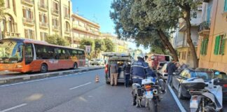 Intorno alle 9.00 della odierna mattina, si è verificato un grave incidente a Messina in viale Boccetta, nella carreggiata monte-mare, nel tratto compreso tra gli incroci con via 24 Maggio e Corso Cavour