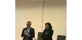 “Consolidamento e proiezione”: sono due delle parole chiave utilizzate oggi dal nuovo manager dell’AOU “G. Martino” Dott. Giorgio Giulio Santonocito nell’incontro organizzato, alla presenza della Magnifica Rettrice Prof.ssa Giovanna Spatari, con i primari e responsabili delle diverse unità operative dell’Azienda ospedaliera universitaria