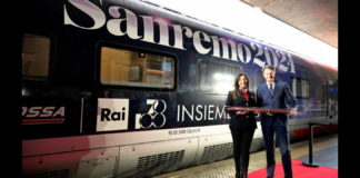 È partito oggi da Roma Termini un Frecciarossa con livrea dedicata a Sanremo 2024, che accompagnerà giornalisti e dipendenti Rai nella città ligure per partecipare alla manifestazione canora più celebre d’Italia