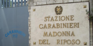 I Carabinieri della Compagnia di Roma San Pietro hanno arrestato in flagranza un uomo di 51 anni, peruviano, gravemente indiziato del reato di maltrattamenti in famiglia e lesioni personali
