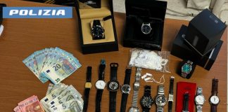 Avrebbe tentato di vendere un orologio rubato, il 54enne indagato in stato di libertà dalla Polizia di Stato dopo una rapida indagine condotta con la collaborazione del Corpo della Gendarmeria dello Stato della Città del Vaticano