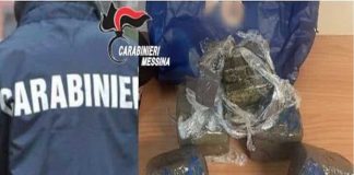 Un individuo di 57 anni è stato arrestato dalla Compagnia di Messina Sud dei Carabinieri, dopo essere stato sorpreso a nascondere droga nei bidoni dell’immondizia nel villaggio San Filippo Superiore di Messina