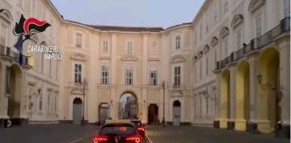 Ostaggio della stessa persona che avrebbe dovuto prendersi cura di lui: è quanto successo ad un uomo di 81 anni di Portici (NA), invalido al 100% e su sedia a rotelle, vittima della sua badante, una donna di 48 anni