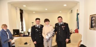 Una semplice ma significativa cerimonia si è svolta questa mattina nella sede del Comando provinciale dei Carabinieri di Messina, in occasione della consegna di un defibrillatore donato dall’Associazione LEO Onlus, che da anni promuove manifestazioni ed iniziative di solidarietà sociale, creata in memoria di Leonardo Virga, giovane medico prematuramente scomparso in un tragico incidente stradale