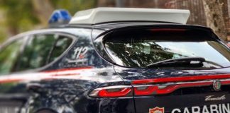 Ignoti si sono introdotti nella cappella di famiglia dell’ex sindaco di Stefanaconi (Vibo Valentia) Saverio Franzè, storico sindacalista dello Snals, e solo pochi giorni prima si è verificato un tentativo di furto in casa del politico morto moco più di un mese fa, a 76 anni, per un attacco cardiaco