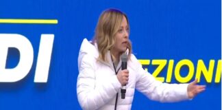 “In un’Italia piena di problemi, anche oggi la sinistra sta montando un caso… stavolta è per una presunta censura a un monologo di Scurati per celebrare il 25 Aprile: la sinistra grida al regime, la Rai risponde di essersi semplicemente rifiutata di pagare 1800 euro (lo stipendio mensile di molti dipendenti) per un minuto di monologo”