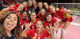 Si deciderà sul taraflex del “PalaRescifina” l’esito delle Semifinali Play-Off: ancora una volta, match ad alta intensità per i caldi supporters messinesi che, oggi domenica 14 aprile 2024 nel pomeriggio con inizio alle ore 17, potranno assistere all’atto conclusivo della serie tra Akademia Città Di Messina e Cda Volley Talmassons Fvg