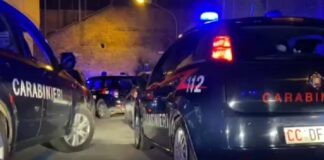 Finti avvocati e finti carabinieri insieme per truffare anziani…, è quanto hanno scoperto i carabinieri, veri, che hanno arrestato a Napoli tre persone: i tre avevano preso di mira una 72enne messinese