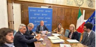 «Sull’obiettivo della destagionalizzazione della offerta turistica siciliana c’è piena sintonia tra il governo Meloni e quello regionale: Allungare la stagione oltre i mesi canonici è la strategia indicata dal presidente Schifani e, come assessore, sto lavorando per renderla concreta… con il ministro Urso c’è la piena condivisione di visione e progetti, a partire da una realtà come quella delle Aci e dell’Etna che può fungere da polo pilota, vista la varietà della proposta che si arricchirà ulteriormente in futuro e che sono certa costituirà per il futuro un modello possibile da adottare, a vantaggio di ulteriori territori della nostra Regione»