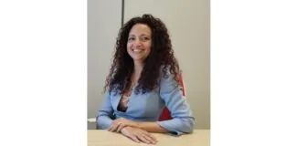 “A Bucarest è in corso di svolgimento il convegno scientifico internazionale su ‘Applicazioni della chimica nelle nanoscienze e nell’ingegneria dei biomateriali’, organizzato dal Politecnico della capitale rumenaa, con il patrocinio dell’Accademia degli scienziati rumeni e dell’Accademia Tiberina”