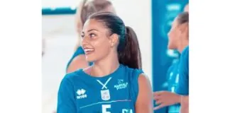 Puntellata la zona offensiva, Akademia Sant’Anna (Messina) concentra la propria attenzione sulla seconda linea: per rinforzare ricezione e difesa, ingaggiato il libero Maria Chiara Norgini, ultime due stagioni con Marsala Volley, prima in A2 (32 presenze, 117 set giocati), l’ultima in B1… originaria di Perugia, l’atleta classe 1998, 170 cm, è considerata leader in campo per tenacia e forza di volontà, caratteristiche cui si aggiungono elevata reattività e capacità di stabilizzare le fasi di gioco in cui coinvolta