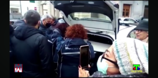 “Il 6 giugno 2024 si svolgerà nel Tribunale di Messina la prima udienza del processo a carico di tre membri del Circolo Pickwick, accusati di gravi reati dal comandante della Polizia urbana Giovanni Giardina e dall’ispettore capo Cosimo Peditto come parti offese per i fatti di piazza Lo Sardo del 31 ottobre 2021, culminati nel tentativo di sequestro dei libri esposti sulle bancarelle (vedere su YOUTUBE Avocazione – Pickwick)”