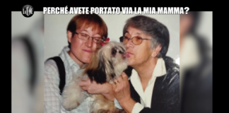 Giovanna nonostante l’invalidità fisica ha sempre convissuto con la mamma e tre cagnolini ma un tribunale ha stabilito che Giovanna e la madre non sarebbero in grado di badare a se stesse