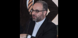 “Ieri pomeriggio, a Palermo dove risiedeva e lavorava, è venuto a mancare improvvisamente il nostro compaesano Giampaolo Abeltino (in famiglia e per gli amici Gianni): Aveva 60 anni”