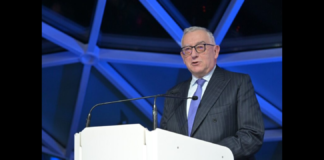 È stato trovato morto questa mattina nella sua abitazione il generale Claudio Graziano, presidente di Fincantieri: tra le cause del decesso, non è esclusa l’ipotesi del suicidio… Graziano aveva di recente perso la moglie