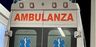 Nel pomeriggio di ieri 27 luglio 2024, il 62enne Giuseppe Parisi originario di Caronia, mentre svolgeva lavori nella casa di proprietà utilizzando un flex, è stato colpito dal disco abrasivo dell’attrezzo elettrico staccatosi all’improvviso andando a tagliare profondamente la parte alta del torace e recidendo vasi sanguigni importanti