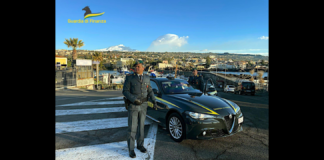 La Guardia di Finanza di Catania ha sequestrato beni per un importo di 925 mila euro a due società e un imprenditore catanese indagato per bancarotta fraudolenta, documentale e autoriciclaggio