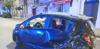 Nella serata di ieri 09 agosto 2024 sulla via La Farina a Messina, si è verificato un grave incidente fra un Tir ed una Daewoo Matiz di colore nero
