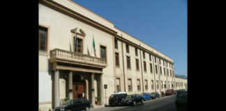 «Devi smetterla di occuparti dei figli degli altri»: è questo il contenuto delle minacce rivolte alla procuratrice capo di Palermo per i minorenni, Claudia Caramanna, che segue anche i figli dei boss di mafia