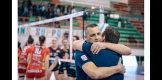 ‘Akademia Sant’Anna Messina…, alla scoperta di chi opera dietro le quinte… ultimata la prima settimana di allenamenti, le ragazze di coach Fabio Bonafede si preparano ad entrare nel vivo della preparazione precampionato’: come dichiarato dallo stesso tecnico, il gruppo ha dimostrato, sin da subito, propensione al lavoro e grande disponibilità ad una crescita indispensabile per una squadra quasi totalmente nuova e che, opportunamente innescata, potrà esprimere il devastante potenziale a disposizione