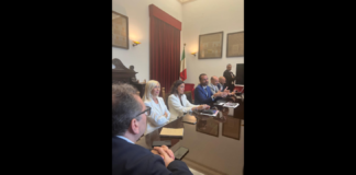 Oggi, mercoledì 28 agosto, si è tenuta a palazzo Zanca una conferenza stampa per fare il punto sulla situazione idrica a Messina, durante la quale l’Amministrazione comunale e l’Azienda Meridionale Acque Messina (AMAM) hanno illustrato la situazione attuale tracciando un primo bilancio delle misure adottate e hanno illustrato al contempo gli interventi alla condotta Fiumefreddo nella zona di Santa Margherita