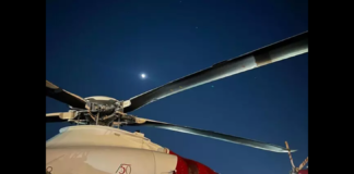 L’equipaggio dell’elicottero Nemo 11-08, della base Aeromobili della Guardia Costiera di Catania, ha soccorso e messo in salvo due ricercatori e una ventina di lucertole che erano rimasti bloccati sullo scoglio Faraglione dell’isola di Salina