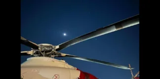 L’equipaggio dell’elicottero Nemo 11-08, della base Aeromobili della Guardia Costiera di Catania, ha soccorso e messo in salvo due ricercatori e una ventina di lucertole che erano rimasti bloccati sullo scoglio Faraglione dell’isola di Salina