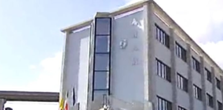 E’ attesa per oggi giovedì 5 settembre la normalizzazione della distribuzione idrica attraverso la rete, in tutta la città e i villaggi, sospendendo al momento la distinzione in zone A e B nel centro città resasi necessaria per regolamentare l’erogazione emergenziale al fine di garantire un afflusso di maggiore potenza verso le utenze più disagiate