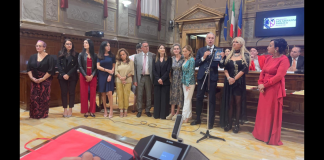 Ieri, lunedì 16 settembre, con inizio alle ore 17:00, presso l’Aula Consiliare “Giorgio Fregosi” di Palazzo Valentini, si è tenuta la III Edizione del prestigioso Premio Internazionale San Giovanni Paolo II – Gran Galà per la Pace, ideato e promosso da Nino Capobianco: il premio celebra e riconosce l’impegno attivo di personalità del mondo della cultura, dello spettacolo, delle scienze, dello sport e dell’informazione