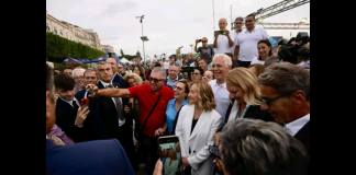 Nell’ambito delle iniziative del G7 Agricoltura e Pesca – “Divinazione Expo 24”, si è disputata la partita in mare tra una rappresentativa di atleti italiani della pallanuoto e le ALL STARS (una selezione di atleti stranieri che giocano nel campionato nazionale di serie A1 di pallanuoto): la partita amichevole in mare rappresenta l’evento inaugurale del Villaggio Sportivo installato ad Ortigia durante il G7 Agricoltura e l’Expo Divinazione
