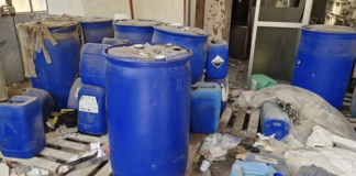 Dopo il rinvenimento avvenuto sabato scorso…, di ‘fusti contenenti rifiuti tossici’ ad opera dei vigili Urbani di Messina coordinati dal comandante Giovanni Giardina, che nel medesimo contesto ha accertato la probabile presenza di sbandati all’interno dei capannoni della ex ‘Birra Messina – Triscele’ di via Bonino oggi gli edifici sono stati sequestrati