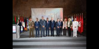 ‘Si è svolta alla presenza di: Sua Altezza Serenissima -Il Principe Alberto II° di Monaco-, delle Autorità civili, militari ed accademiche’, nella prestigiosa location della Real Scuderia di Palazzo dei Normanni, Sede del Comando militare Esercito Sicilia, la cerimonia inaugurale della 43^ edizione del Congresso della CIESM (Commissione Internazionale per l’Esplorazione Scientifica del Mar Mediterraneo) che include 23 Stati membri (Albania, Algeria, Germania, Cipro, Croazia, Egitto, Spagna, Francia, Grecia, Israele, Italia, Libano, Malta, Marocco, Monaco, Portogallo, Romania, Russia Slovenia, Svizzera, Siria, Tunisia e Turchia)