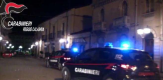 Nelle ore scorse, i carabinieri di Ivrea su delega del Giudice per le Indagini Preliminari del Tribunale di Siena ed in accoglimento della Richiesta avanzata dai magistrati di questa Procura della Repubblica toscana hanno arrestato un 20enne della provincia di Reggio Calabria, ponendolo ai domiciliari