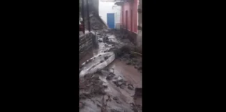 È emergenza nel piccolo borgo di Ginostra situato a Stromboli nelle Isole Eolie, dopo la pioggia caduta abbondantemente nelle ultime ore, tra ieri 18 ottobre ed oggi 19 ottobre 2024