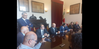 Con lo stesso decreto n. 52 di oggi, 5 novembre 2024 con il quale ha nominato l’assessore Nino Carreri il sindaco di Messina… Federico Basile ha rimodulate le deleghe assessoriali della sua Giunta