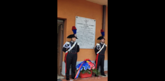 Nella mattinata del 12 novembre 2024, i Carabinieri del Comando Provinciale di Messina hanno commemorato il S. Ten. Giovanni Cavallaro, ufficiale peloritano, vittima della strage di An Nassiriya, assieme ad altri 11 Carabinieri, 5 militari dell’Esercito Italiano e 2 civili, avvenuta il 12 novembre 2003 in Iraq e ogni anno ricordata in occasione della “giornata del ricordo dei caduti nelle missioni internazionali di pace”