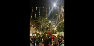 Durante le imminenti festività natalizie, nel periodo compreso tra il 24 e il 31 dicembre a Messina, i titolari dei pubblici esercizi di somministrazione alimenti e bevande e i locali di pubblico spettacolo avranno facoltà di effettuare emissioni sonore così come disposto dal sindaco Federico Basile