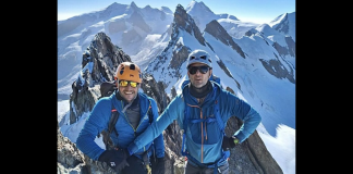 I corpi senza vita dei due alpinisti dispersi da domenica 22 dicembre sono stati ritrovati pochi minuti fa: in quota, da questa mattina, stanno operando squadre del Soccorso Alpino e della Guardia di Finanza con il supporto aereo di un’eliambulanza della Regione Abruzzo con a bordo dei tecnici del Soccorso Alpino e di un elicottero dei Vigili del Fuoco