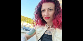 “ATTENZIONE…, giorno 26 alle 14 si è allontanata da casa senza fare ritorno…, non abbiamo nessuna notizia e il cell. è spento e non è da lei… per favore chiunque l’ha vista o la vede mi contatti al 388 0928835… abbiamo allertato già Le forze dell’ordine… condividete il più possibile per favore zona Messina e limitrofe… veste giubbotto nero pantaloncini jeans e leggins sotto neri e stivali neri”: aveva scritto così sul suo Profilo Facebook… ‘Massimiliano Princiotta’… nelle ore scorse… riferendosi alla compagna 33enne Francesca Arena