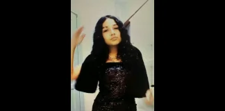 “Ciao a tutti se potete aiutarmi, questa è mia cugina ha 14 anni è alta circa 1.55 è scappata di casa insieme a una sua amica più alta ieri (venerdì 27 dicembre 2024 – Nota di Redazione) nel tardo pomeriggio da Erba… si chiama Jenny”