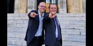 Dopo l’ufficializzazione avvenuta ieri, (nel corso di una conferenza stampa tenutasi a partire dalle ore 10.00 presso la Città Metropolitana di Messina indetta dal leader del ‘Movimento Sud chiama Nord’ Cateno De Luca, che è anche deputato di Sala d’Ercole a Palermo) di un avvicinamento tra il presidente della Regione Siciliana, Renato Schifani e il Sodalizio politico rappresentato dal sindaco di Taormina, non mancano le prime reazioni