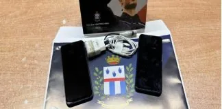 Nonostante l’attento servizio svolto dalla Polizia Penitenziaria (che costantemente blocca ogni azione fuorilegge), sono ormai all’ordine del giorno i sequestri all’interno della casa circondariale di Barcellona Pozzo di Gotto, dove alcuni soggetti non rinunciano al tentativo di introdurre fraudolentemente telefoni cellulari, sostanze stupefacenti ed altro materiale vietato