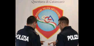 I membri della Divisione Polizia Anticrimine della Questura nelle ultime 24 ore hanno concluso i procedimenti finalizzati all’irrogazione della misura di prevenzione dell’avviso orale aggravato, previsto dal Codice Antimafia, nei confronti di pregiudicati residenti in provincia: il Questore ha firmato i relativi provvedimenti nei confronti di tre pluripregiudicati, rispettivamente di San Sostene (CZ), di Cerva (CZ) e di Catanzaro