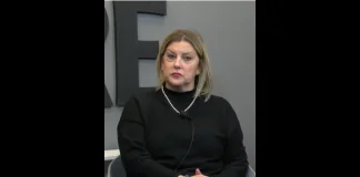 “Ho denunciato il clan dei Madonia… ma ora ho paura perché mai e poi mai potevo immaginare un’evoluzione così torbida, aggressiva e diffamatoria nei miei confronti”: a parlare con la Dire, nel corso di una intervista rilasciata al direttore Nico Perrone, è Valeria Grasso, ancora oggi testimone di giustizia sotto scorta, definita ‘paladina dell’antimafia’ dopo aver inaugurato una palestra a Palermo negli stessi magazzini da dove erano stati cacciati i Madonia, i boss del quartiere San Lorenzo