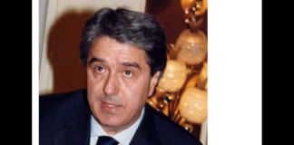 “A nome dell’Amministrazione comunale e mio personale desidero esprimere il più profondo cordoglio per la scomparsa di Tullio Lanese: Una grande perdita per la nostra comunità per essersi distinto a livello nazionale ed internazionale come uno dei più celebri arbitri italiani. In questo momento di dolore ci stringiamo alla sua famiglia e alle persone a lui più vicine”