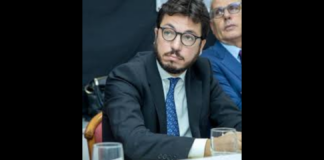 “Sto predisponendo richieste di accesso agli atti a tutte le ASP siciliane per conoscere quanto spendono in comunicazione: Quello di Trapani potrebbe non essere un caso isolato… intanto il direttore dell’ASP di Trapani Ferdinando Croce deve dimettersi”