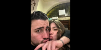 “Ciao amore mio: Tutto questo non doveva succedere… proprio a noi due no… non lo posso accettare, mi è stato tolto un pezzo del mio cuore… la mia bambina”