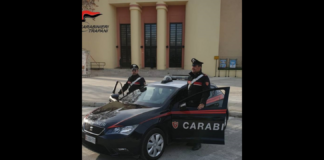 I Carabinieri della Compagnia di Marsala hanno arrestato un 34enne catanese che ha tentato, con la tecnica del finto Carabiniere e del finto incidente stradale, di farsi consegnare denaro e monili in oro da una 80enne del luogo