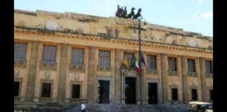 Lo scorso 14 aprile, presso il Tribunale di Messina, il giudice per l’udienza preliminare, dottoressa Simona Finocchiaro ha prosciolto dalle accuse a lui contestate il medico psichiatra dottor Antonio Vitetta tratto in giudizio Penale con l’accusa di ‘Danneggiamento e Tentato incendio’ in danno della vettura di una collega, la dottoressa Francesca Cordova